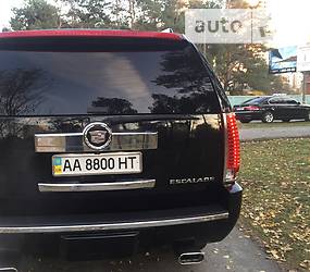 Внедорожник / Кроссовер Cadillac Escalade 2008 в Киеве