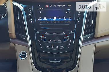 Внедорожник / Кроссовер Cadillac Escalade 2018 в Киеве