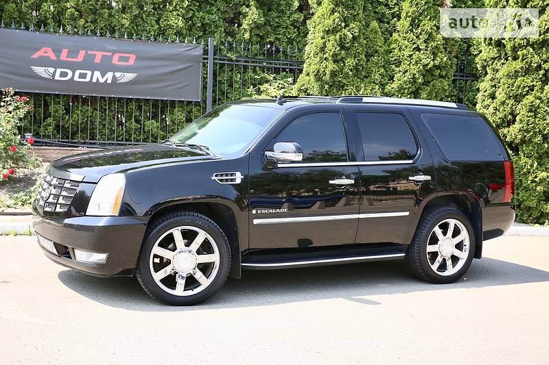 Позашляховик / Кросовер Cadillac Escalade 2007 в Києві