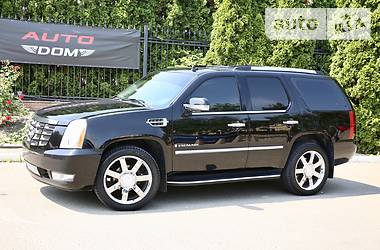 Позашляховик / Кросовер Cadillac Escalade 2007 в Києві