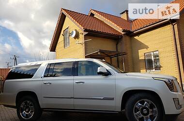 Внедорожник / Кроссовер Cadillac Escalade 2015 в Киеве