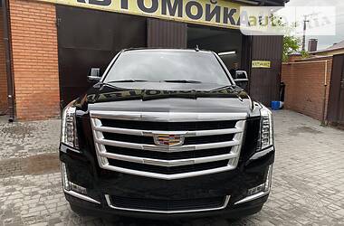 Внедорожник / Кроссовер Cadillac Escalade 2016 в Днепре