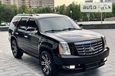 Внедорожник / Кроссовер Cadillac Escalade 2009 в Харькове