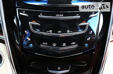 Внедорожник / Кроссовер Cadillac Escalade 2016 в 