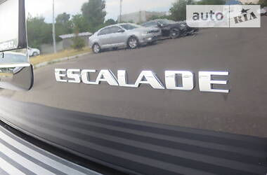 Внедорожник / Кроссовер Cadillac Escalade 2008 в Киеве