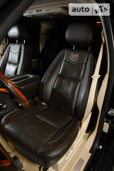 Пикап Cadillac Escalade 2007 в Одессе