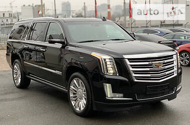 Внедорожник / Кроссовер Cadillac Escalade 2015 в Киеве