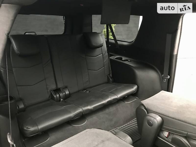 Внедорожник / Кроссовер Cadillac Escalade 2015 в Киеве