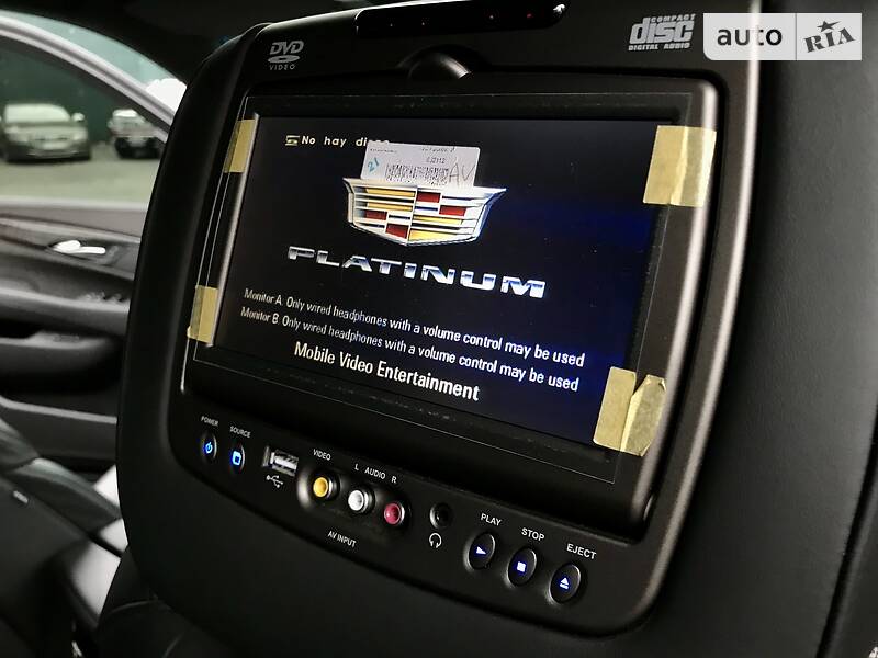 Внедорожник / Кроссовер Cadillac Escalade 2015 в Киеве