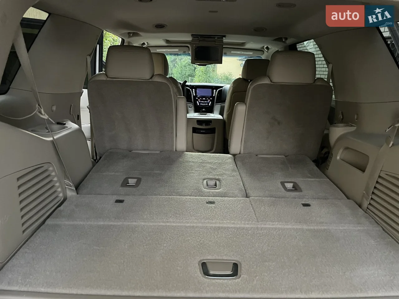 2015 Cadillac Escalade - мініатюра 14