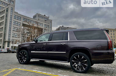 Внедорожник / Кроссовер Cadillac Escalade 2015 в Харькове