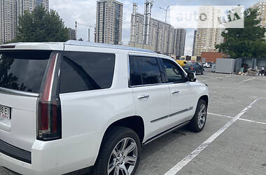 Внедорожник / Кроссовер Cadillac Escalade 2017 в Луцке