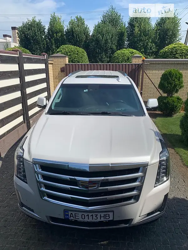 Cadillac Escalade 2016