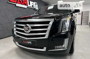 Позашляховик / Кросовер Cadillac Escalade 2014 в Тернополі