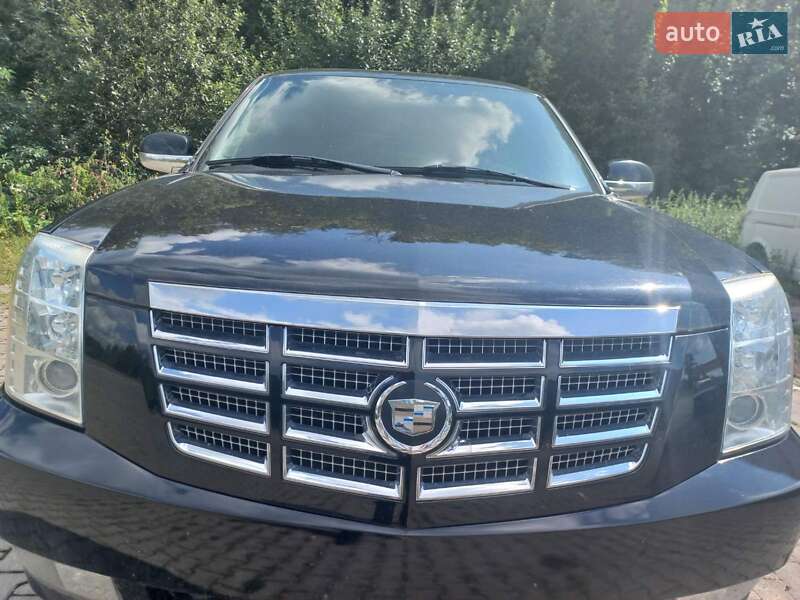 Позашляховик / Кросовер Cadillac Escalade 2007 в 