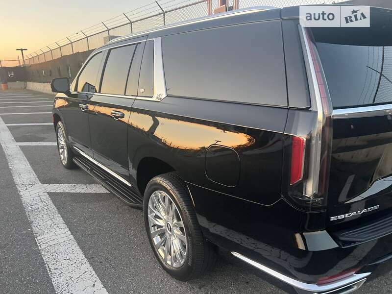 Внедорожник / Кроссовер Cadillac Escalade 2022 в Луцке