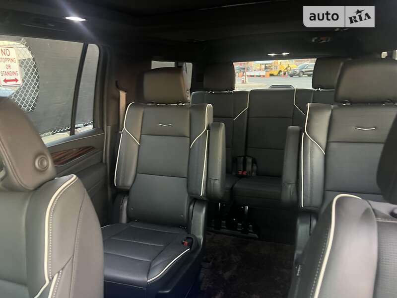 Внедорожник / Кроссовер Cadillac Escalade 2022 в Луцке