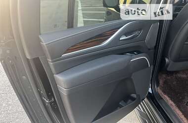 Внедорожник / Кроссовер Cadillac Escalade 2022 в Луцке