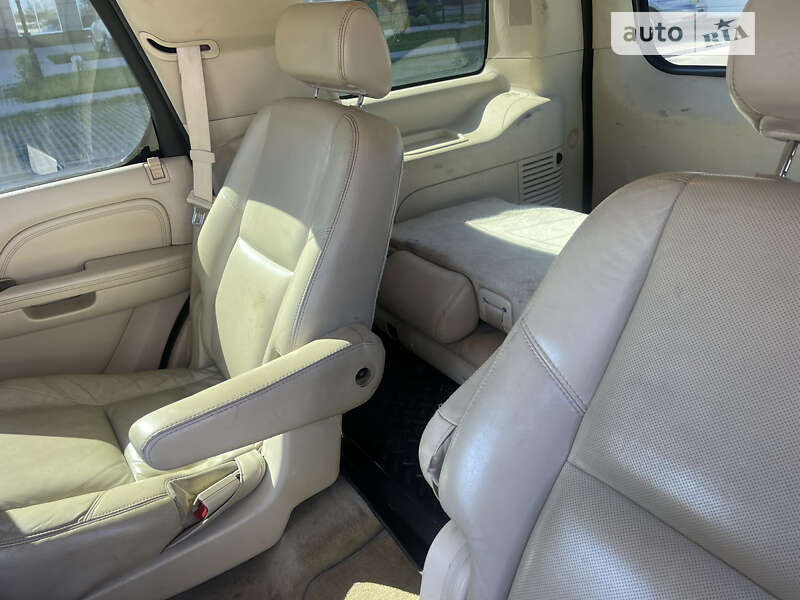 Внедорожник / Кроссовер Cadillac Escalade 2008 в Запорожье фото 7 Внедорожник / Кроссовер Cadillac Escalade 2008 в Запорожье