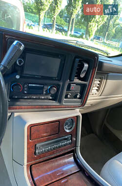 Внедорожник / Кроссовер Cadillac Escalade 2006 в 