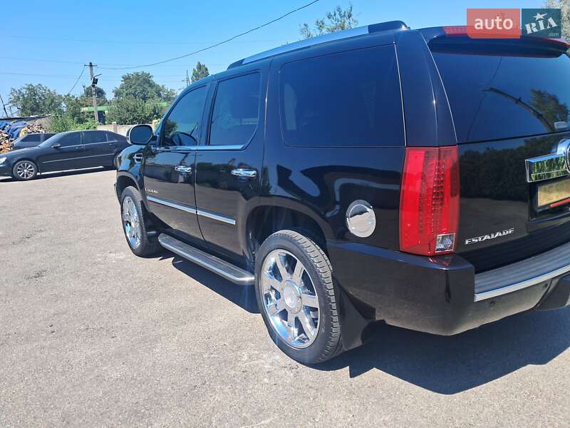 Позашляховик / Кросовер Cadillac Escalade 2006 в Дніпрі
