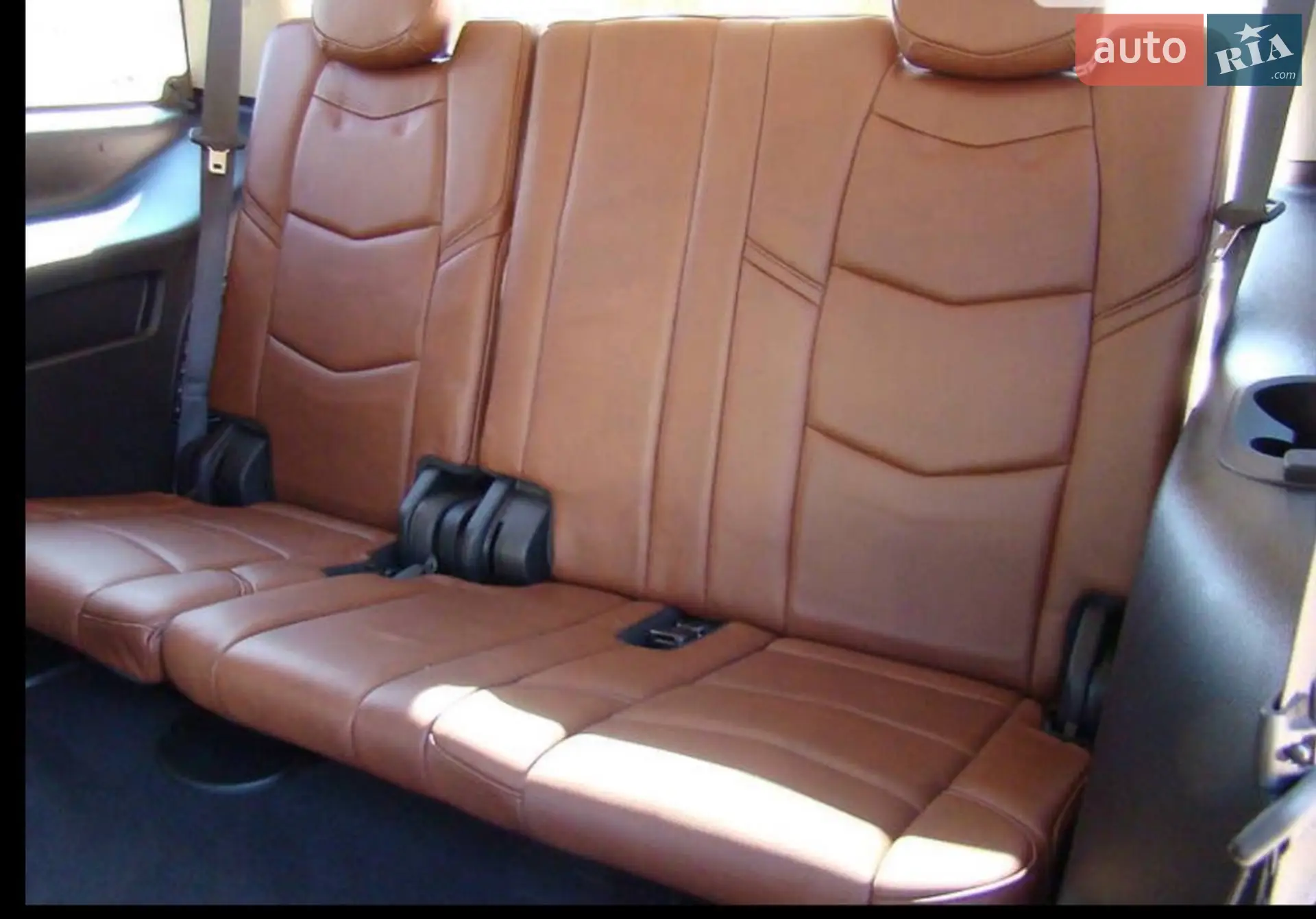 2019 Cadillac Escalade - мініатюра 25