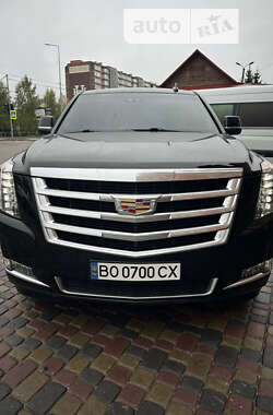 Внедорожник / Кроссовер Cadillac Escalade 2015 в Тернополе