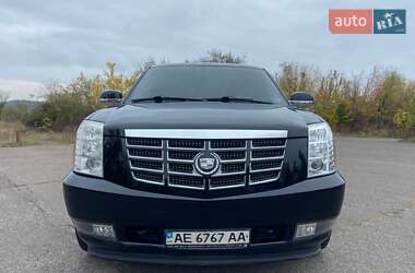 Позашляховик / Кросовер Cadillac Escalade 2008 в Кривому Розі