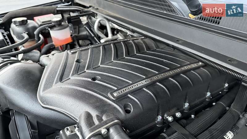 Внедорожник / Кроссовер Cadillac Escalade 2014 в Петропавловской Борщаговке фото 21 Внедорожник / Кроссовер Cadillac Escalade 2014 в Петропавловской Борщаговке