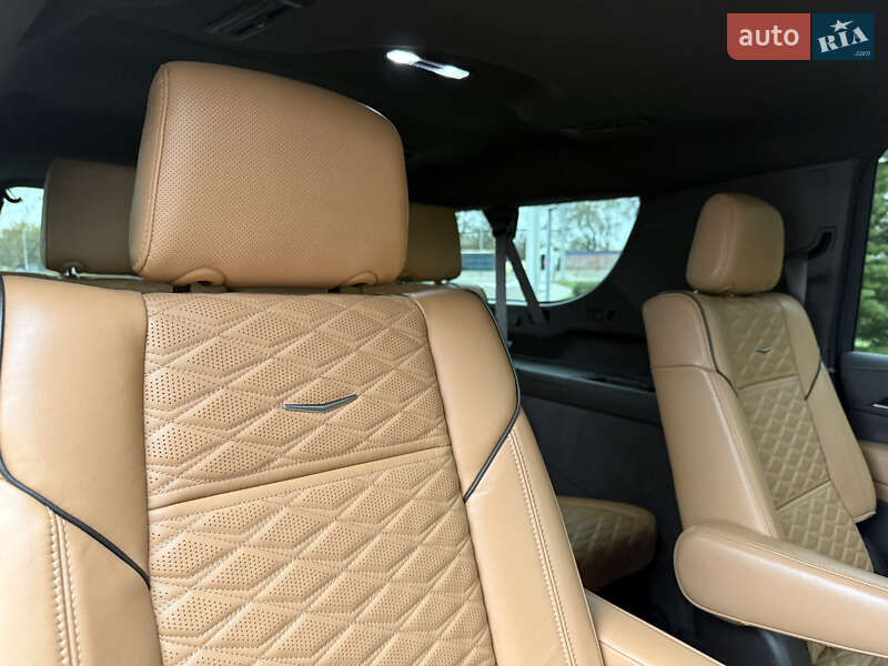 Позашляховик / Кросовер Cadillac Escalade 2021 в Одесі фото 21 Позашляховик / Кросовер Cadillac Escalade 2021 в Одесі
