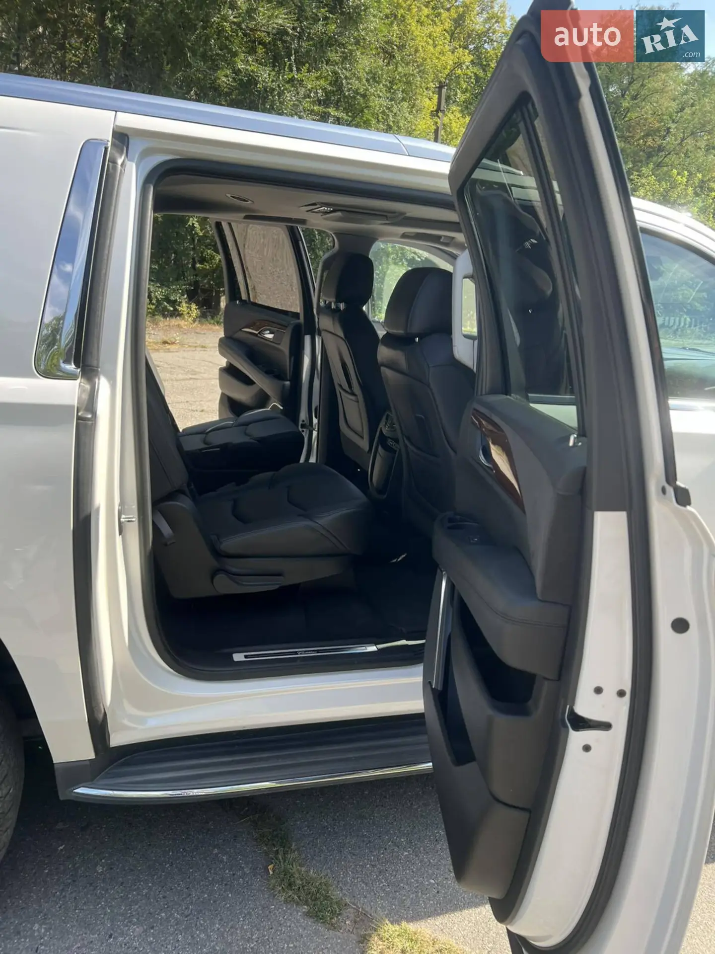 2016 Cadillac Escalade - мініатюра 26