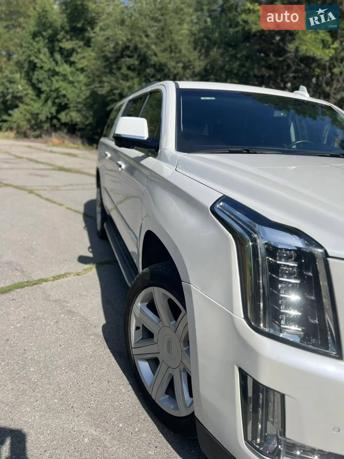 2016 Cadillac Escalade - мініатюра 27