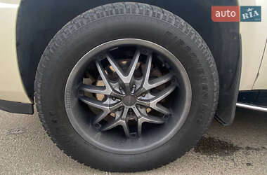 Внедорожник / Кроссовер Cadillac Escalade 2006 в 