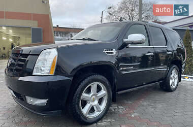 Внедорожник / Кроссовер Cadillac Escalade 2007 в Черновцах