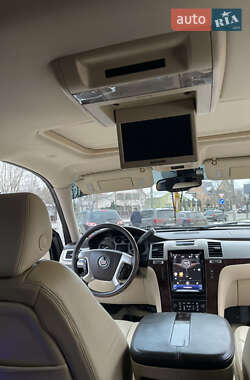 Внедорожник / Кроссовер Cadillac Escalade 2007 в Черновцах