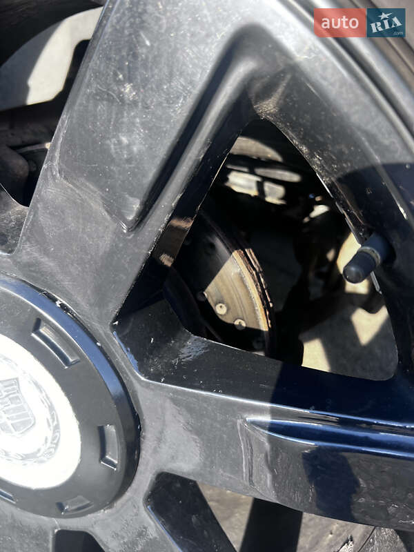 Позашляховик / Кросовер Cadillac Escalade 2008 в Києві фото 21 Позашляховик / Кросовер Cadillac Escalade 2008 в Києві