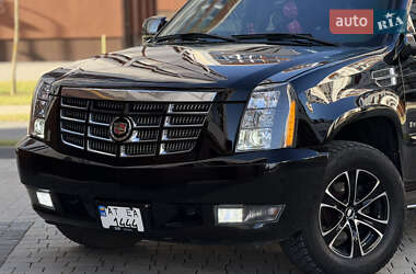 Позашляховик / Кросовер Cadillac Escalade 2007 в Івано-Франківську