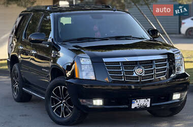 Позашляховик / Кросовер Cadillac Escalade 2007 в Івано-Франківську