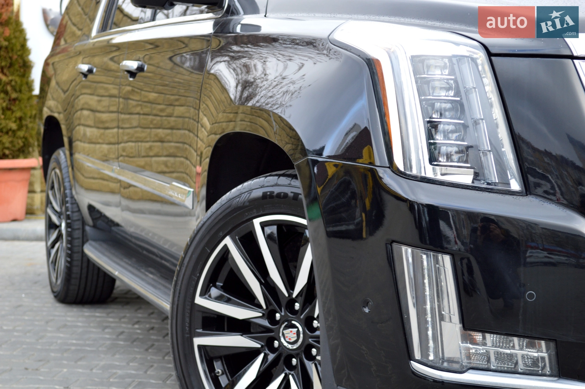 2017 Cadillac Escalade - мініатюра 4