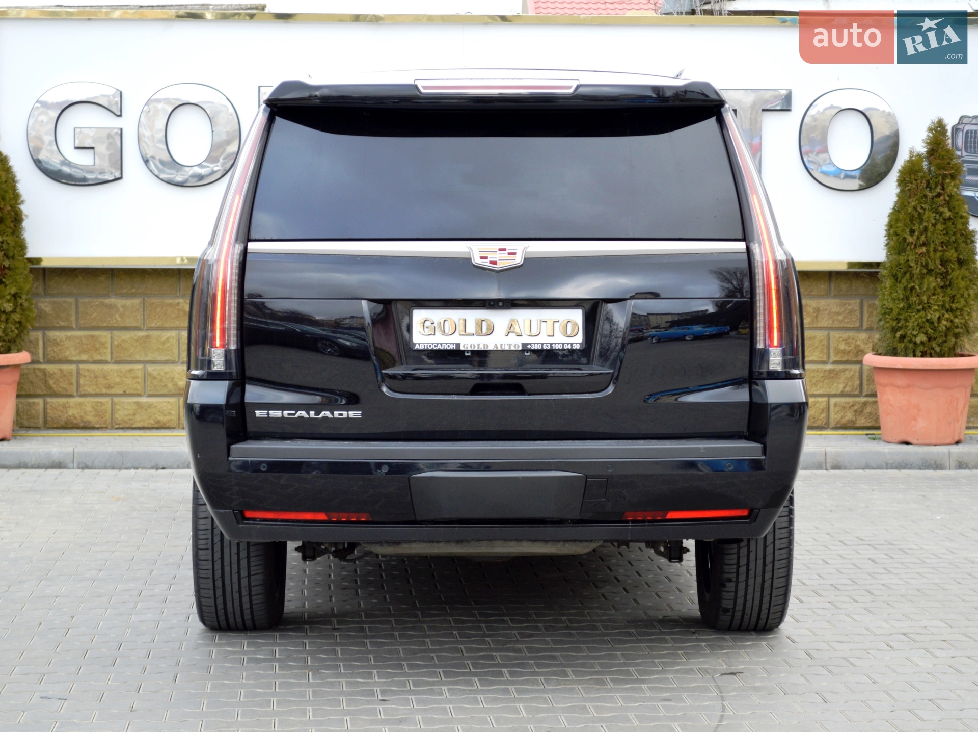 2017 Cadillac Escalade - мініатюра 16