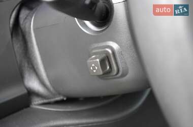 Внедорожник / Кроссовер Cadillac Escalade 2017 в 