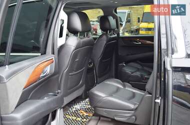 Внедорожник / Кроссовер Cadillac Escalade 2017 в 
