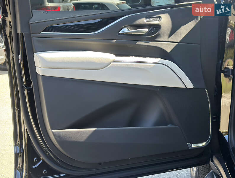 Внедорожник / Кроссовер Cadillac Escalade 2023 в Киеве фото 8 Внедорожник / Кроссовер Cadillac Escalade 2023 в Киеве