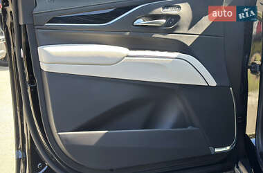 Внедорожник / Кроссовер Cadillac Escalade 2023 в 