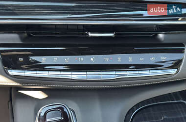 Внедорожник / Кроссовер Cadillac Escalade 2023 в 