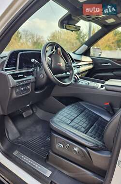 Внедорожник / Кроссовер Cadillac Escalade 2022 в 