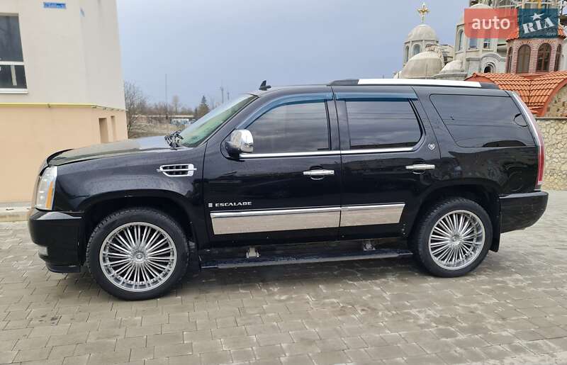 Внедорожник / Кроссовер Cadillac Escalade 2008 в Тернополе