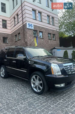 Позашляховик / Кросовер Cadillac Escalade 2008 в 