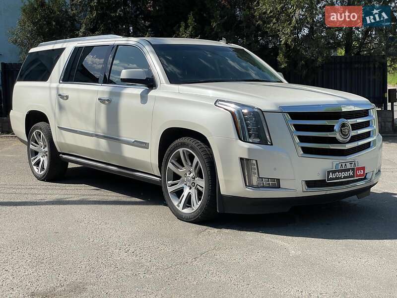 Внедорожник / Кроссовер Cadillac Escalade 2014 в Киеве