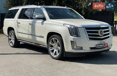 Внедорожник / Кроссовер Cadillac Escalade 2014 в 